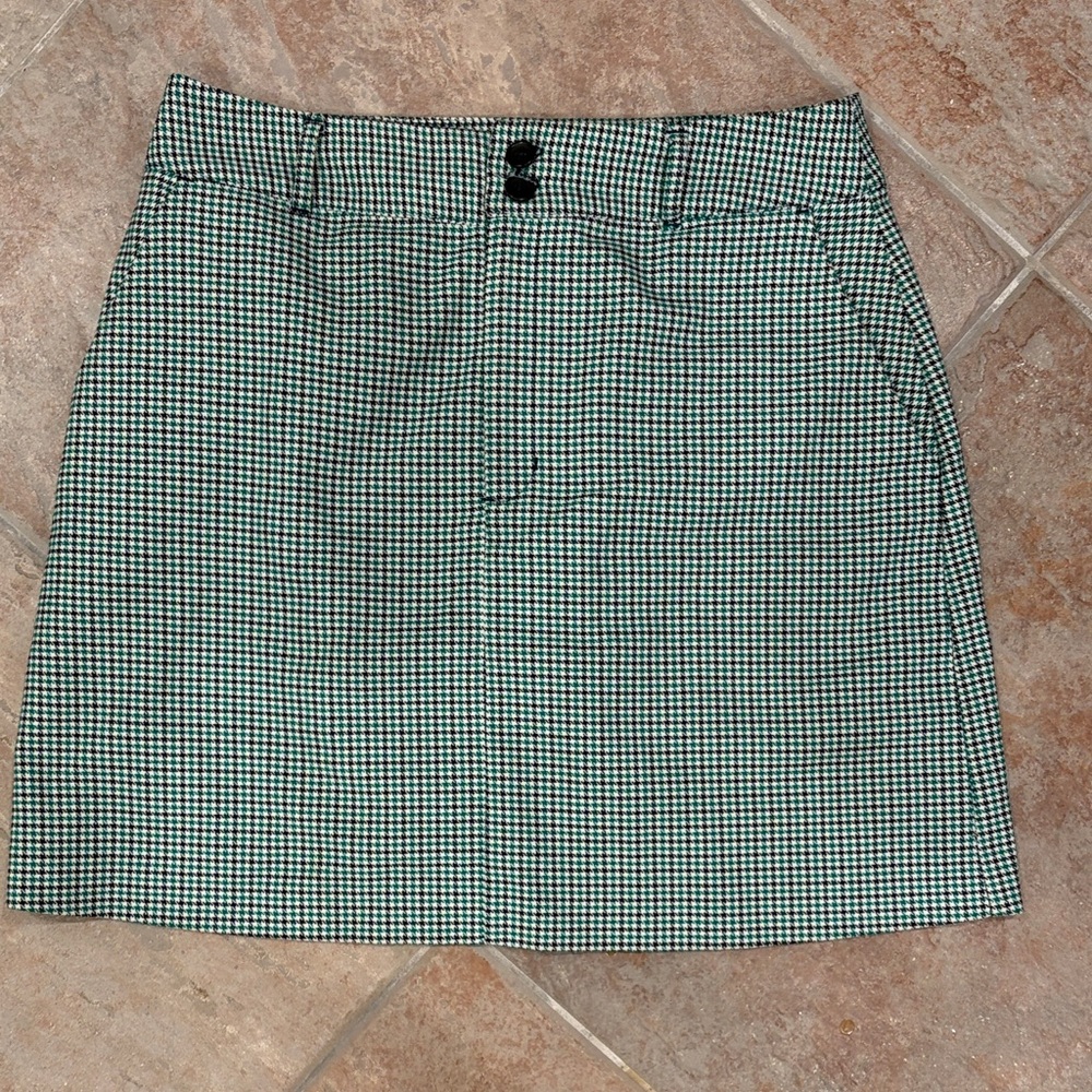 Banana Republic Black and White A-Line Skirt